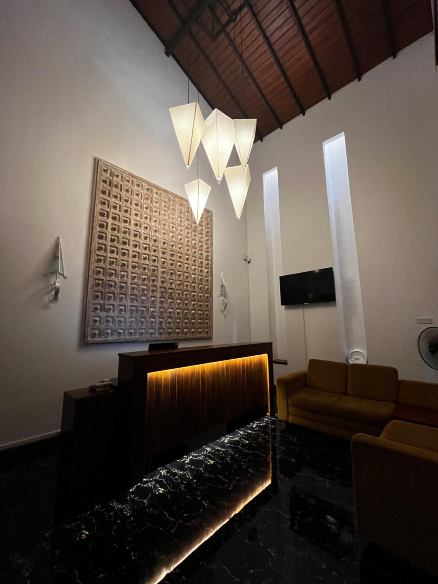 Livin Lush Luxury Retreat Otel Anuradhapura Dış mekan fotoğraf