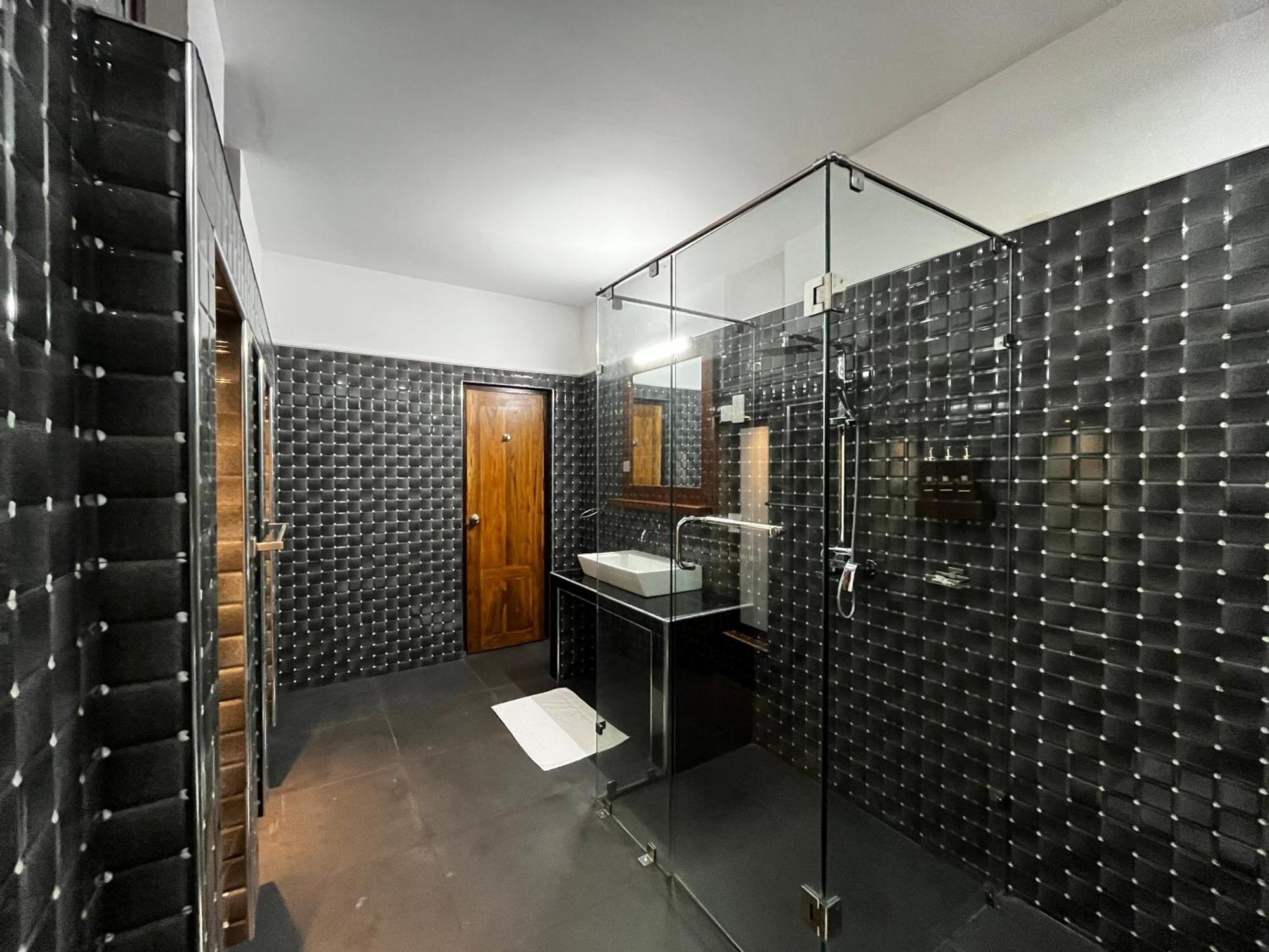 Livin Lush Luxury Retreat Otel Anuradhapura Dış mekan fotoğraf
